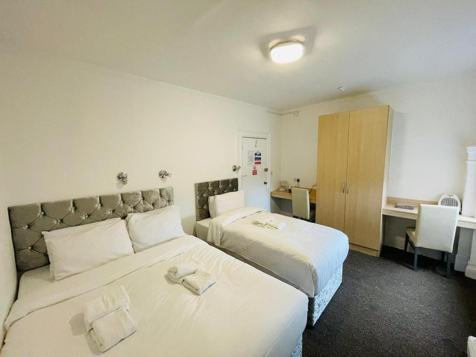 Star Hotel, South Leicester Exteriér fotografie