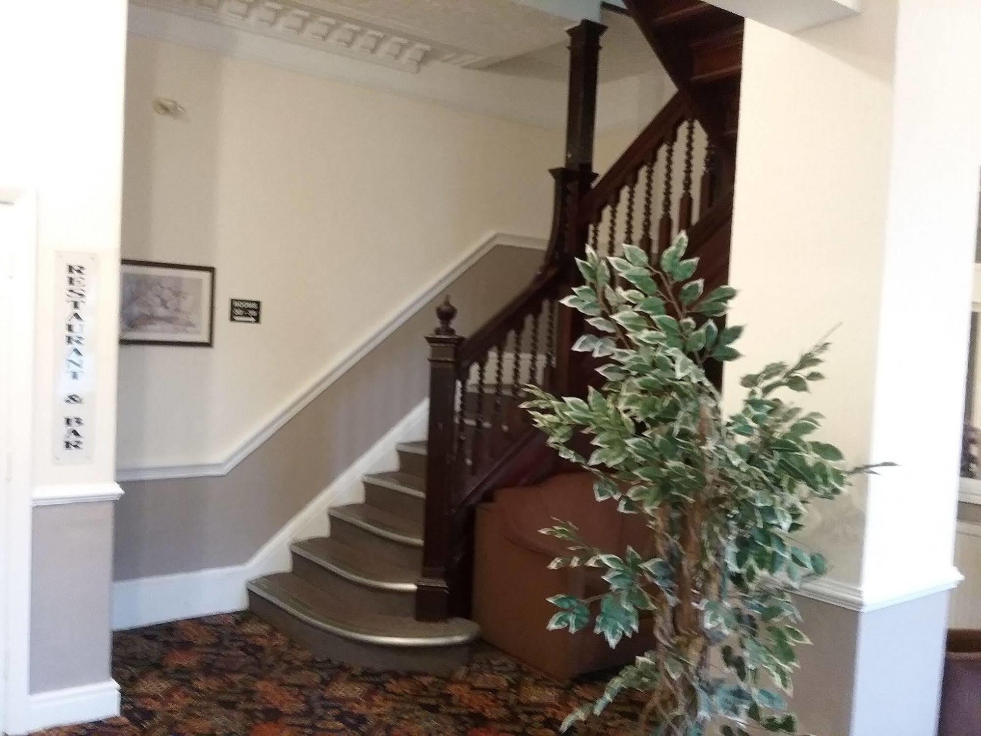 Star Hotel, South Leicester Exteriér fotografie